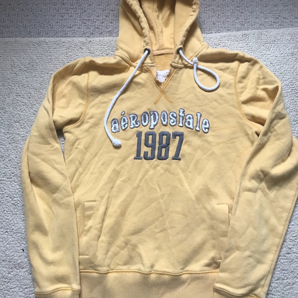 Aero long sleeve sweater